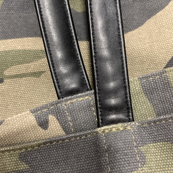 Superdry Canvas Tote Bag - Picture 6 of 10